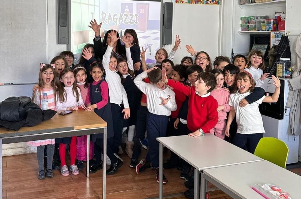 La Scuola Guglielmo Marconi di New York conclude il percorso “5 Colori a Scuola”